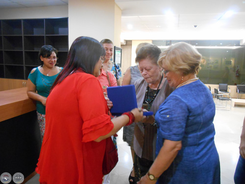 EXPOSICIÓN 40 AÑOS CON EL ARTE DE ROSA MONTES - MARTES 1 DE DICIEMBRE DE 2015
